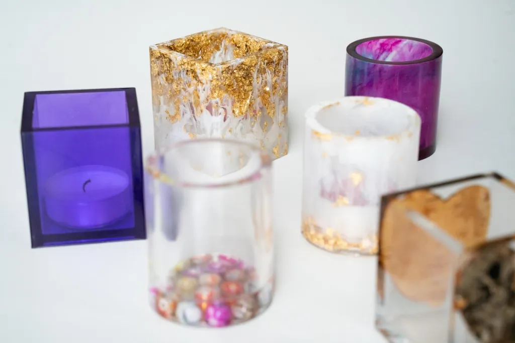 candle holder Resin to pour